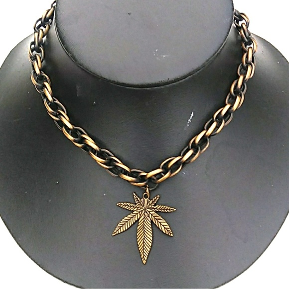 NEW Antiqued Brass Double Link Pot Leaf Necklace - Picture 3 of 8